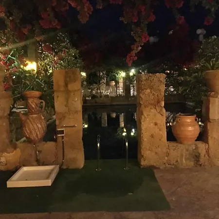 Roman Park Apartment
